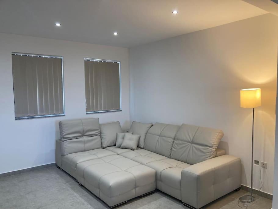 Dream Theatre Maisonette Marsaskala Bagian luar foto
